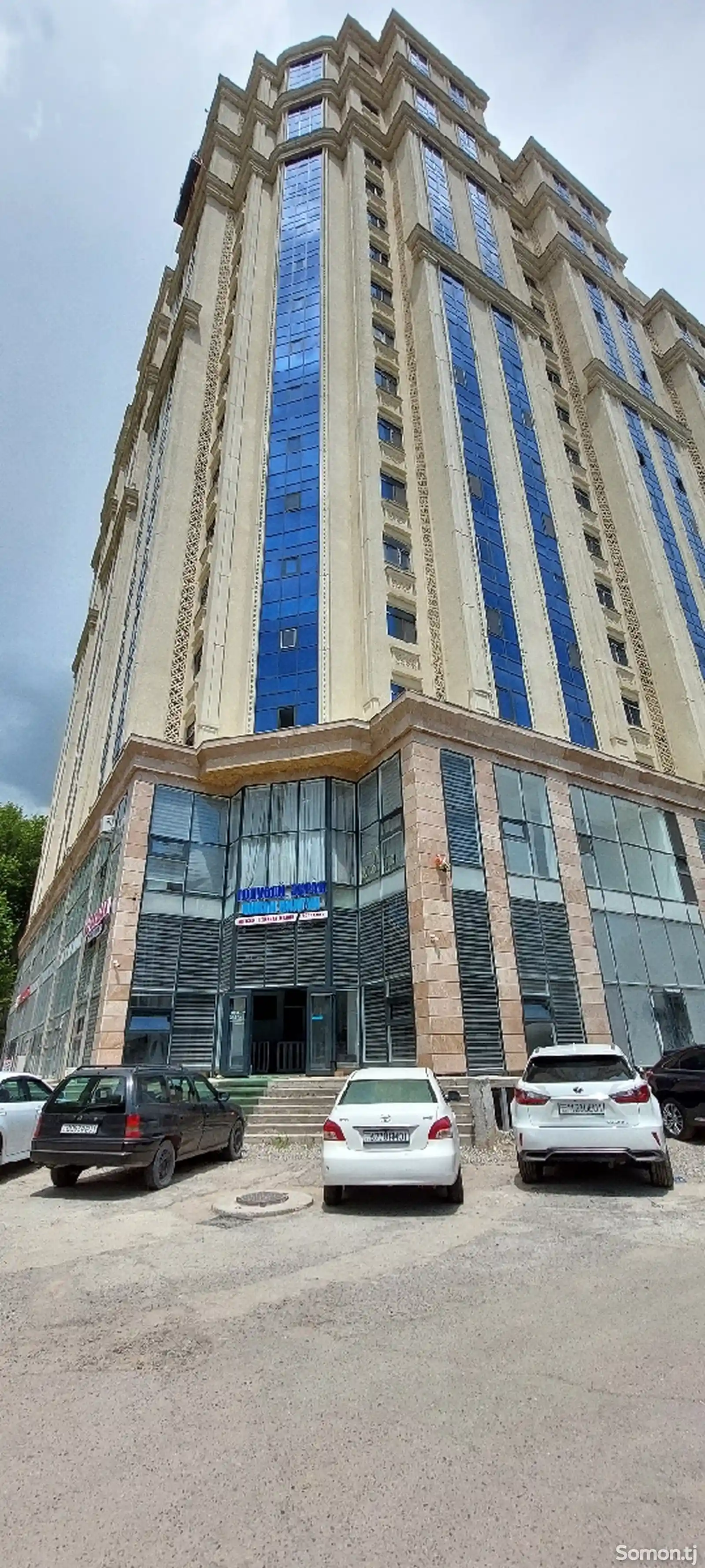 2-комн. квартира, 8 этаж, 78м², Шохмансур, ул. Айни-10