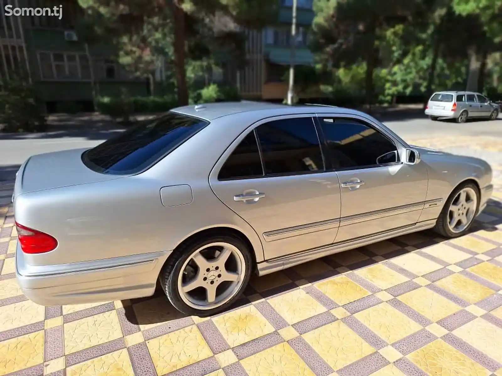 Mercedes-Benz E class, 2000-3