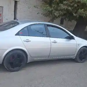 Nissan Primera, 2004