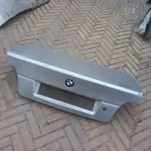 Крышка багажника от BMW