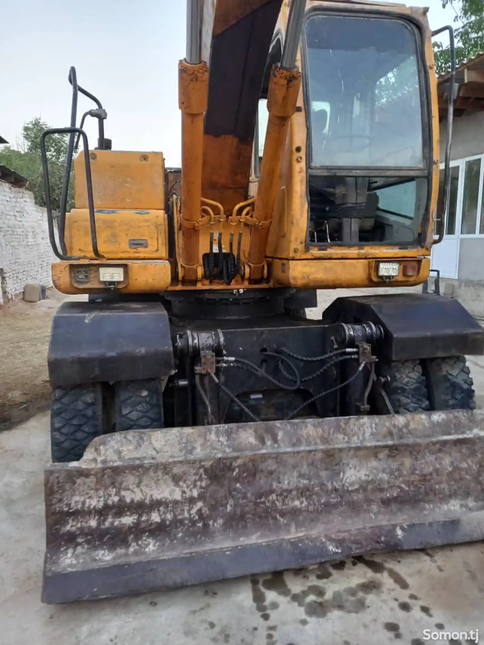 Экскаватор Hyundai R1400w-2