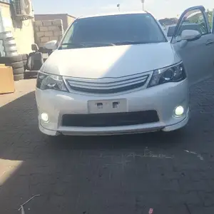 Toyota Fielder, 2015