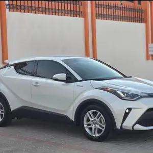 Toyota C-HR, 2021