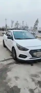 Hyundai Accent, 2019-9