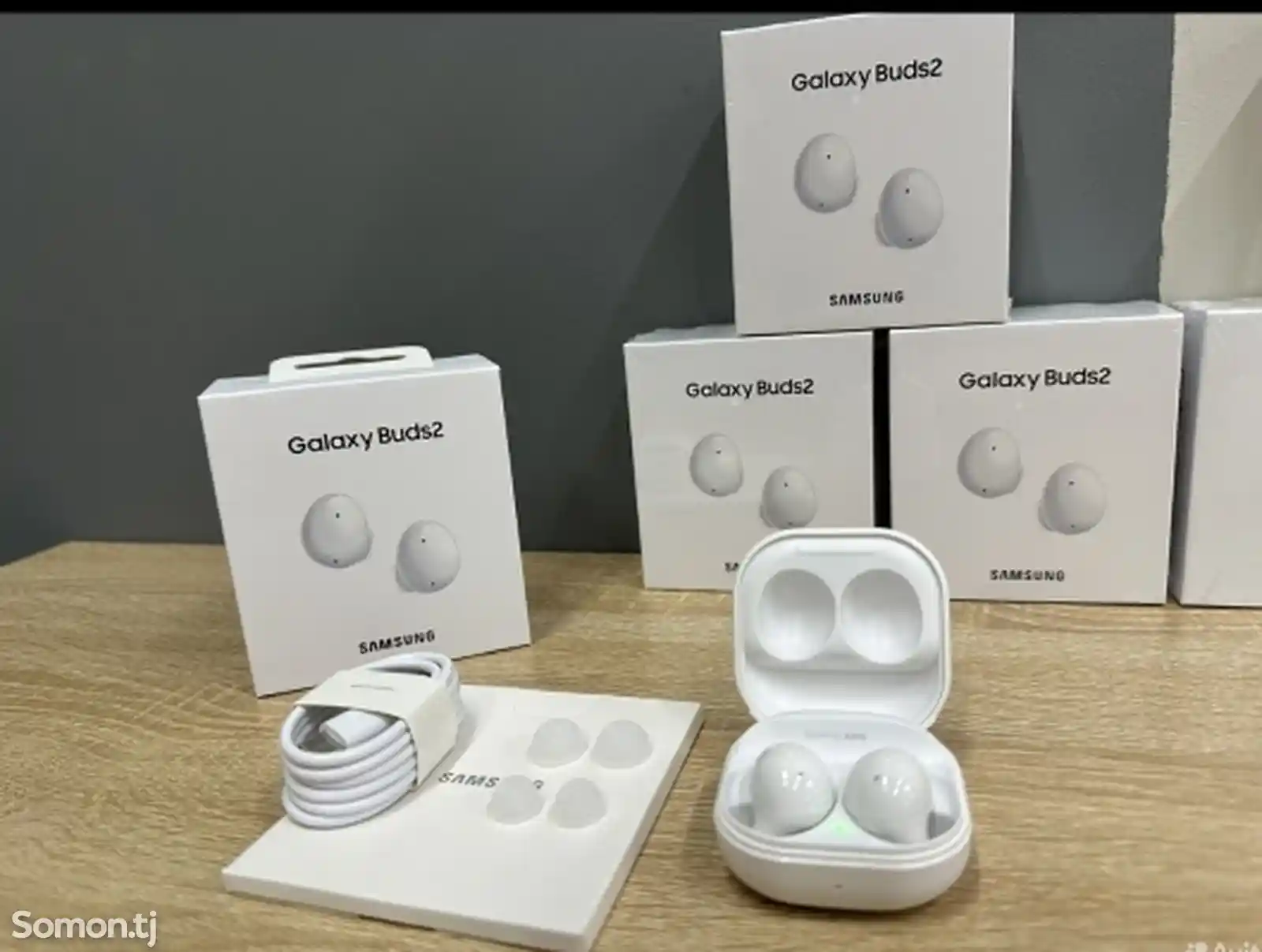 Беспроводные наушники Galaxy Buds 2-4