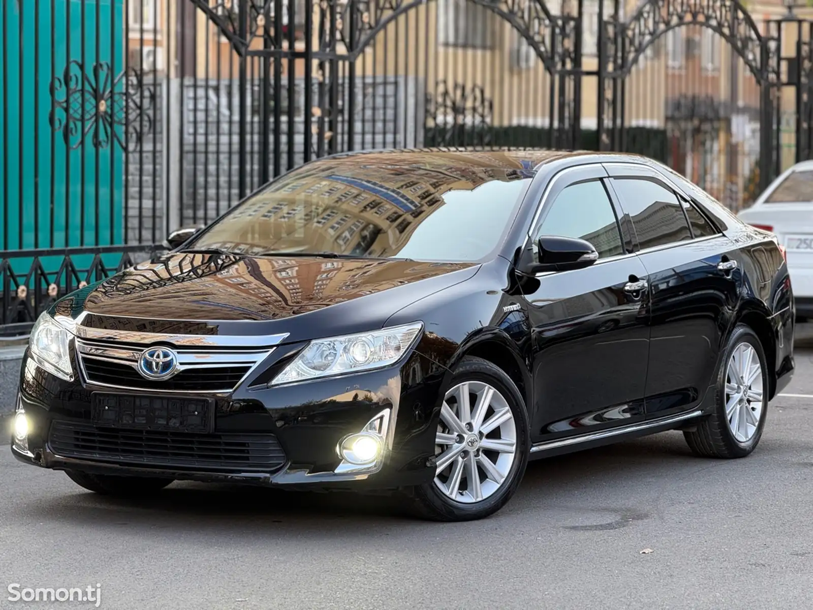 Toyota Camry, 2012-1