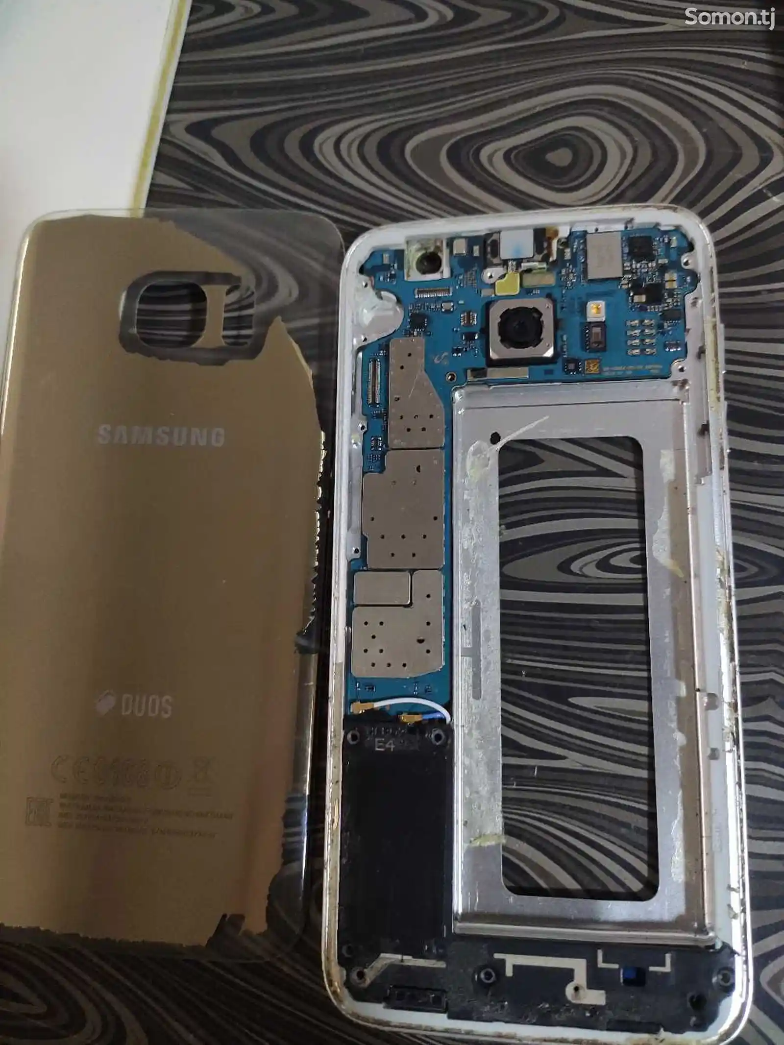 Samsung galaxy S7 edge на запчасти