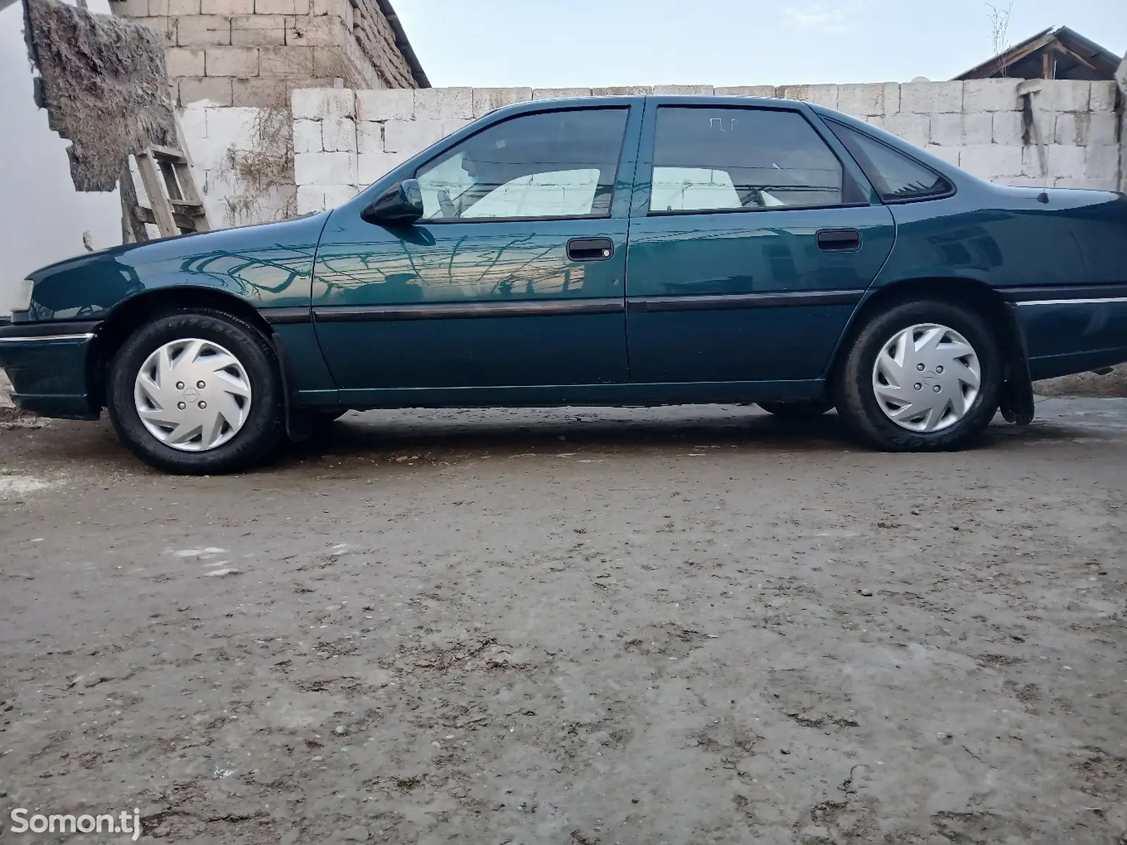 Opel Vectra A, 1995-1