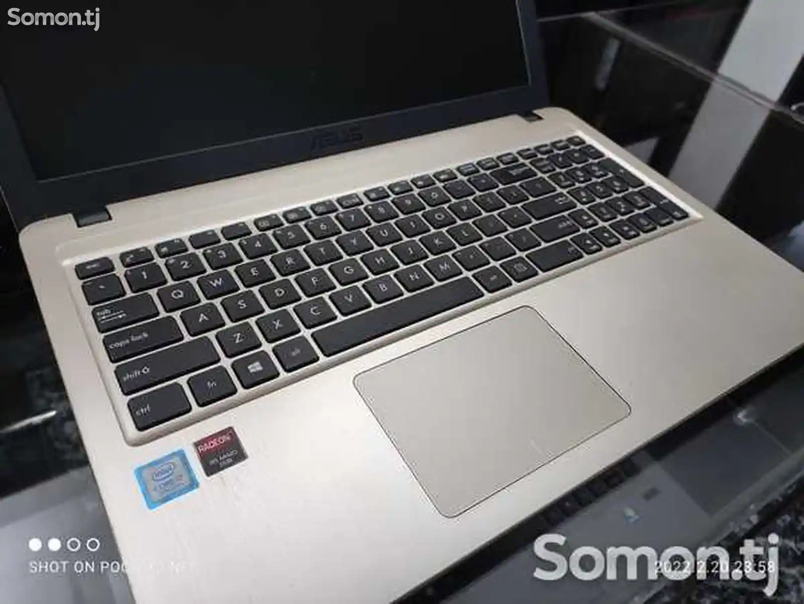 Игровой Ноутбук Asus X540UP Core i7-7500U 8GB/256GB SSD 7TH GEN-5