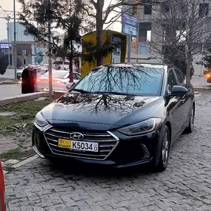 Hyundai Elantra, 2017