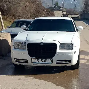 Chrysler 300C, 2007