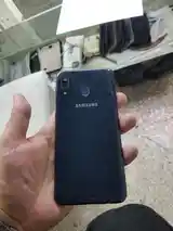 Samsung Galaxy A30-2