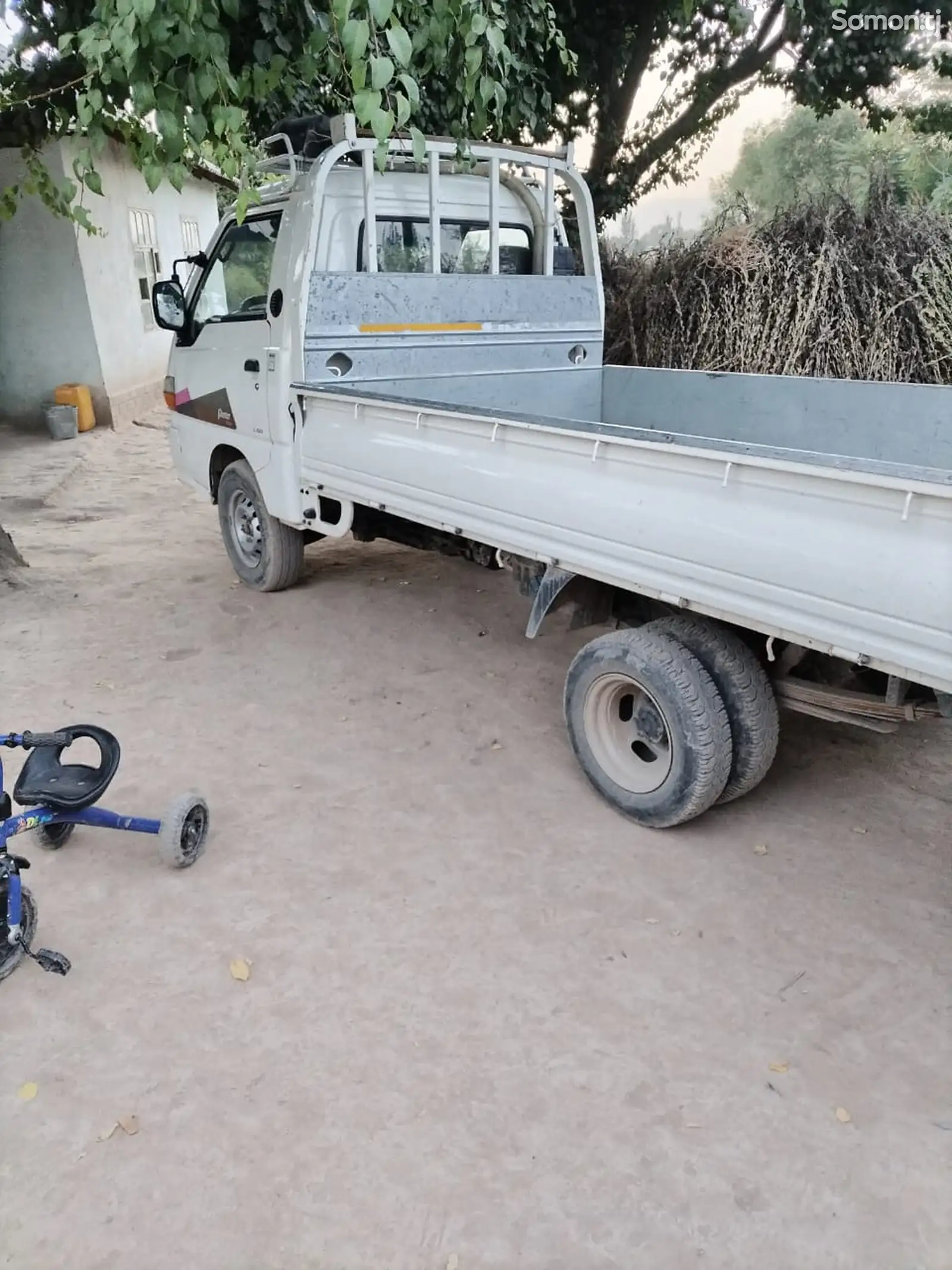 Бортовой автомобиль Hyundai Porter, 2002-1