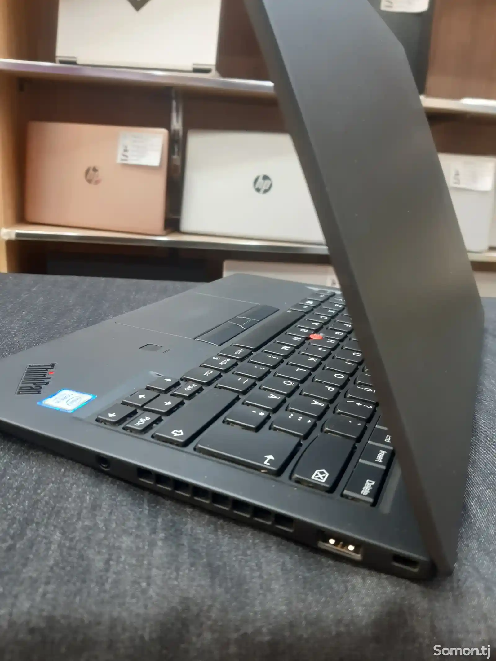 Ноутбук Lenovo X1 Carbon Core i5-8350U/Ddr4-16GB/256Gb Ssd-5