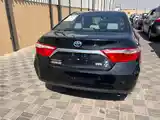 Toyota Camry, 2017-3