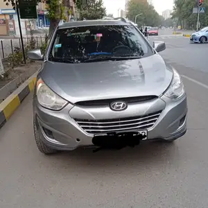 Hyundai Tucson, 2011