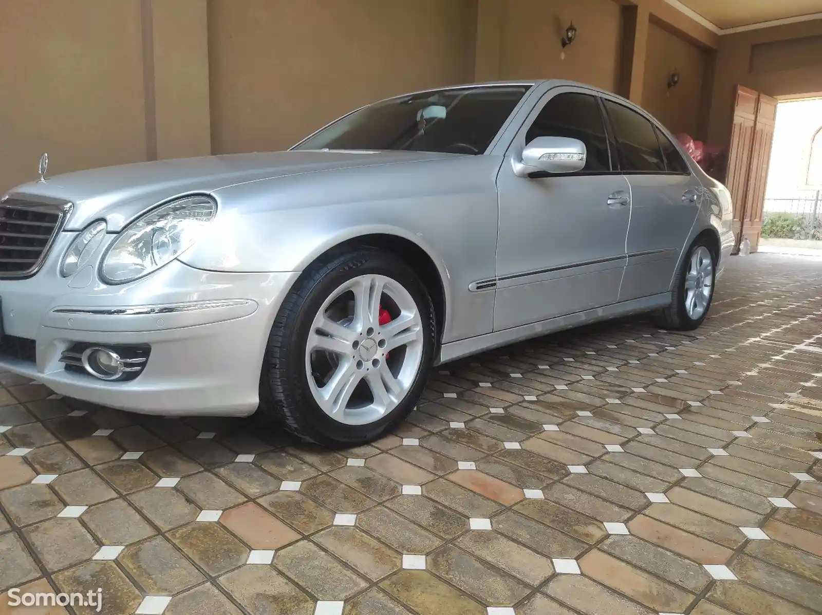 Mercedes-Benz E class, 2007-8