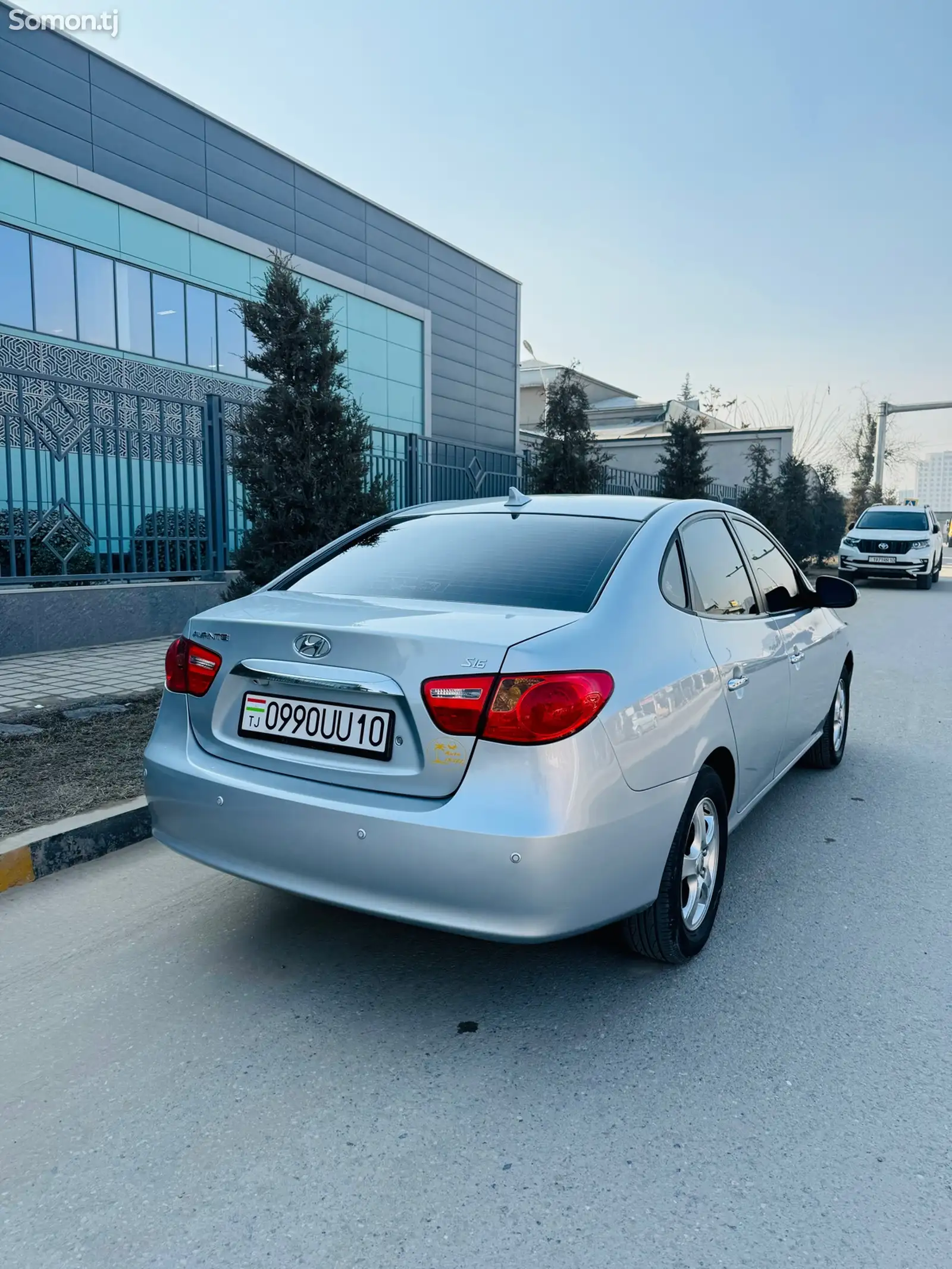 Hyundai Avante, 2010-1