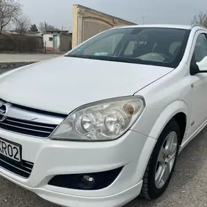 Opel Astra H, 2010