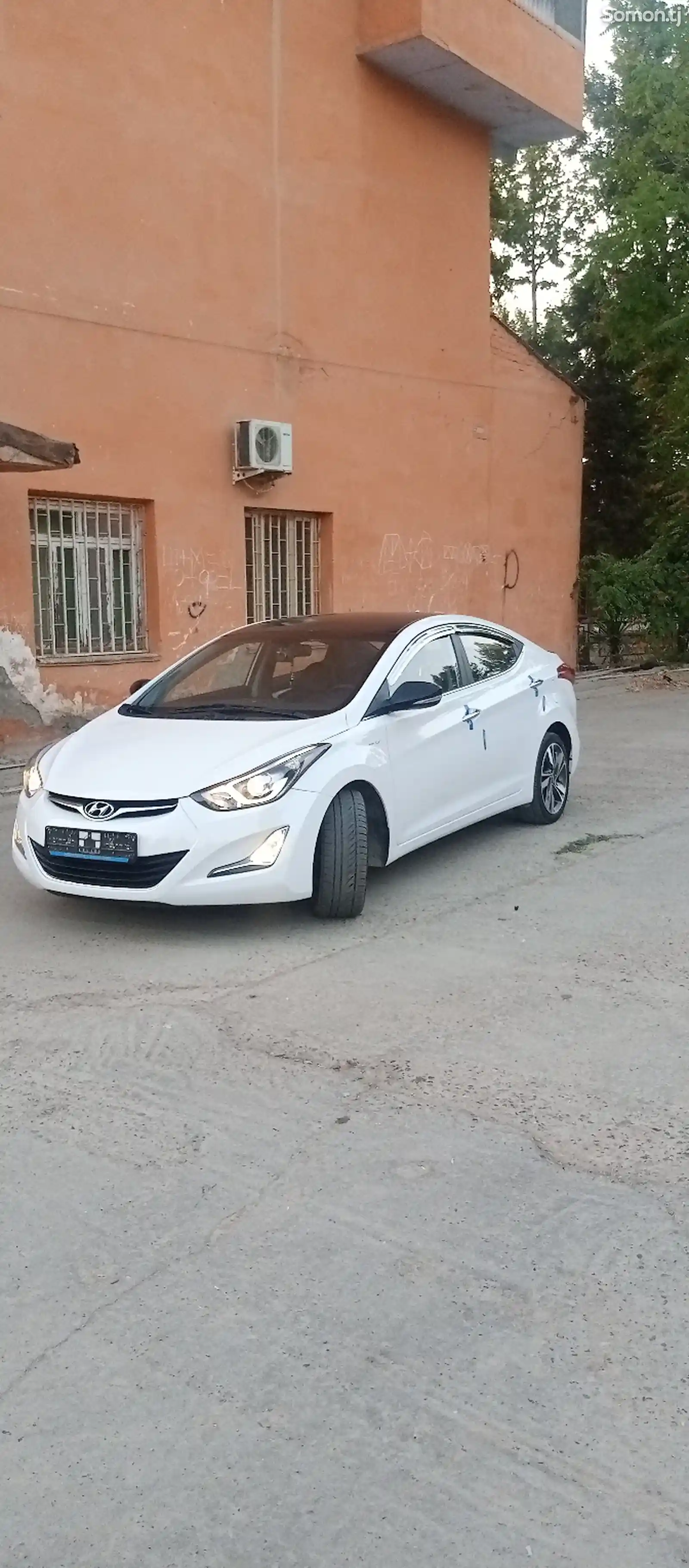 Hyundai Avante, 2015-3