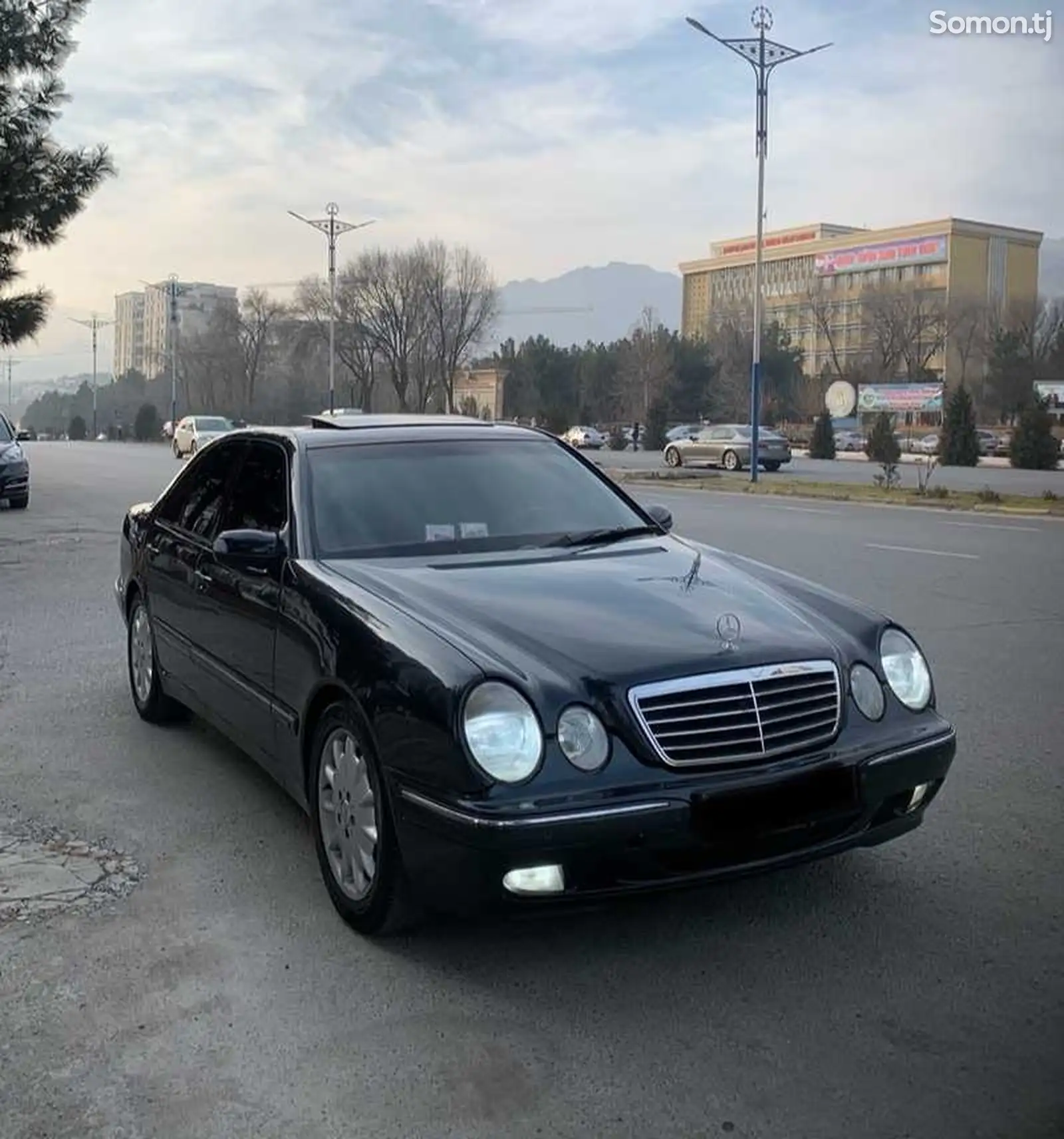 Mercedes-Benz E class, 2002-1