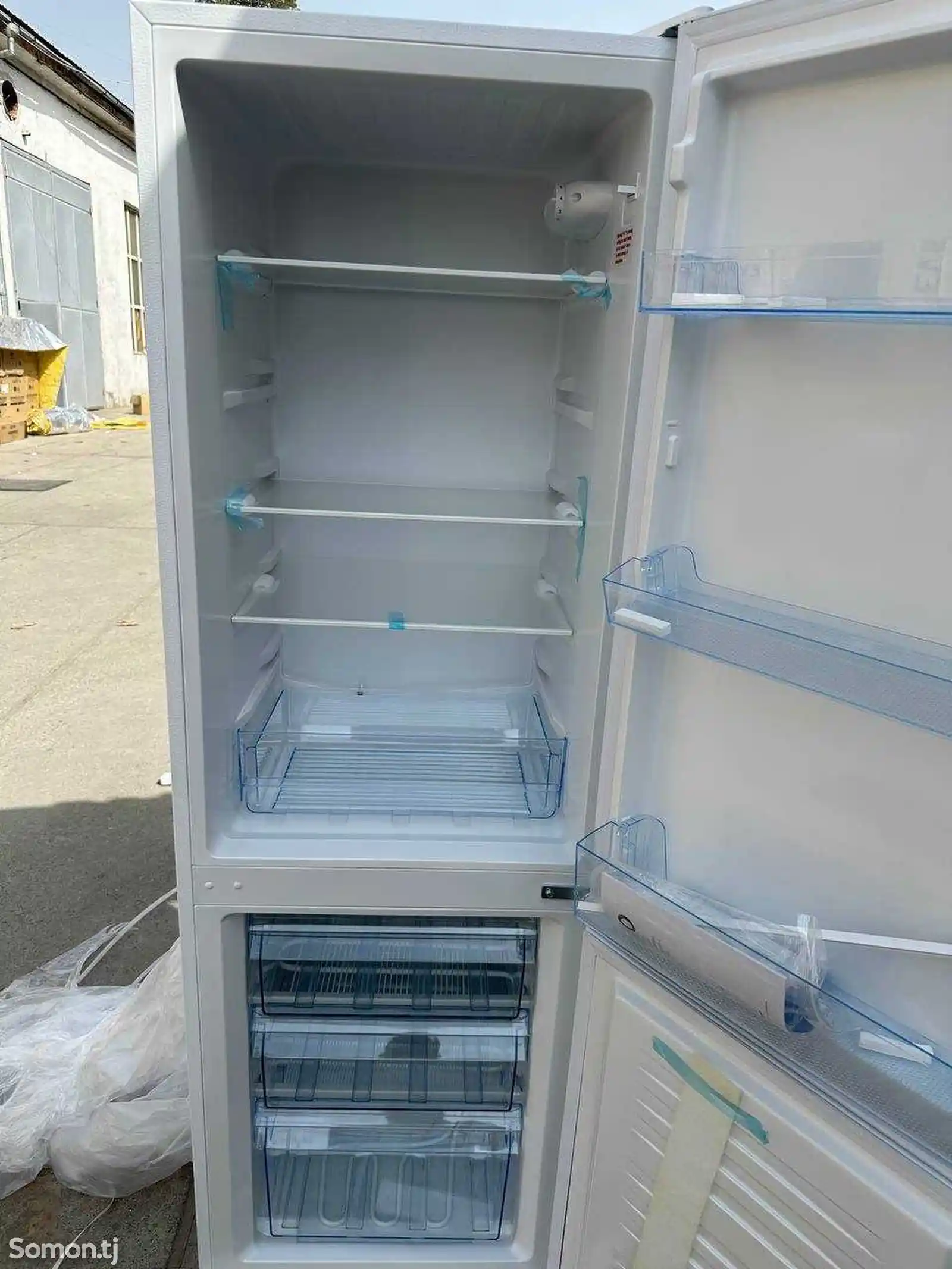 Холодильник Evro-255-2