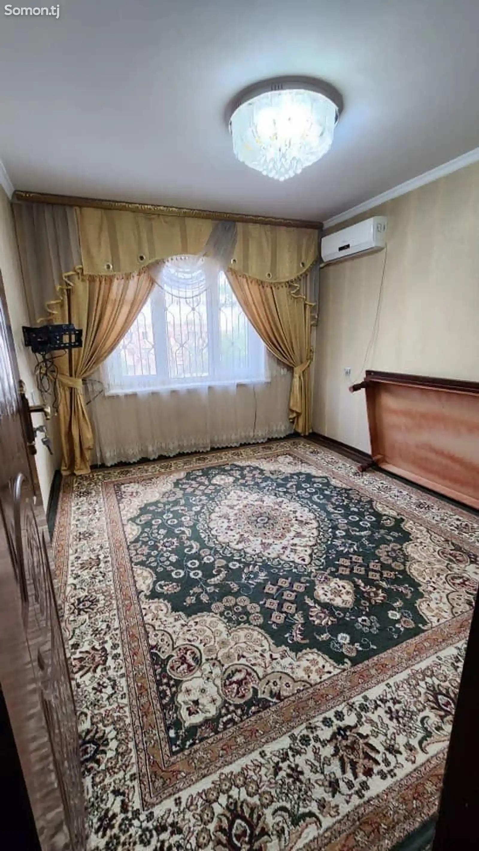 5-комн. квартира, 4 этаж, 100 м², бозорчаи ТЭЦ-3