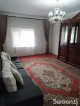 5-комн. квартира, 4 этаж, 70м², 19 мкр-3