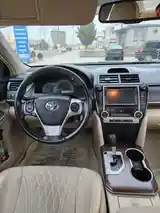 Toyota Camry, 2013-4