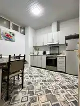 2-комн. квартира, 3 этаж, 68м², Посольство Япония чорахаи доми Алфемо-7