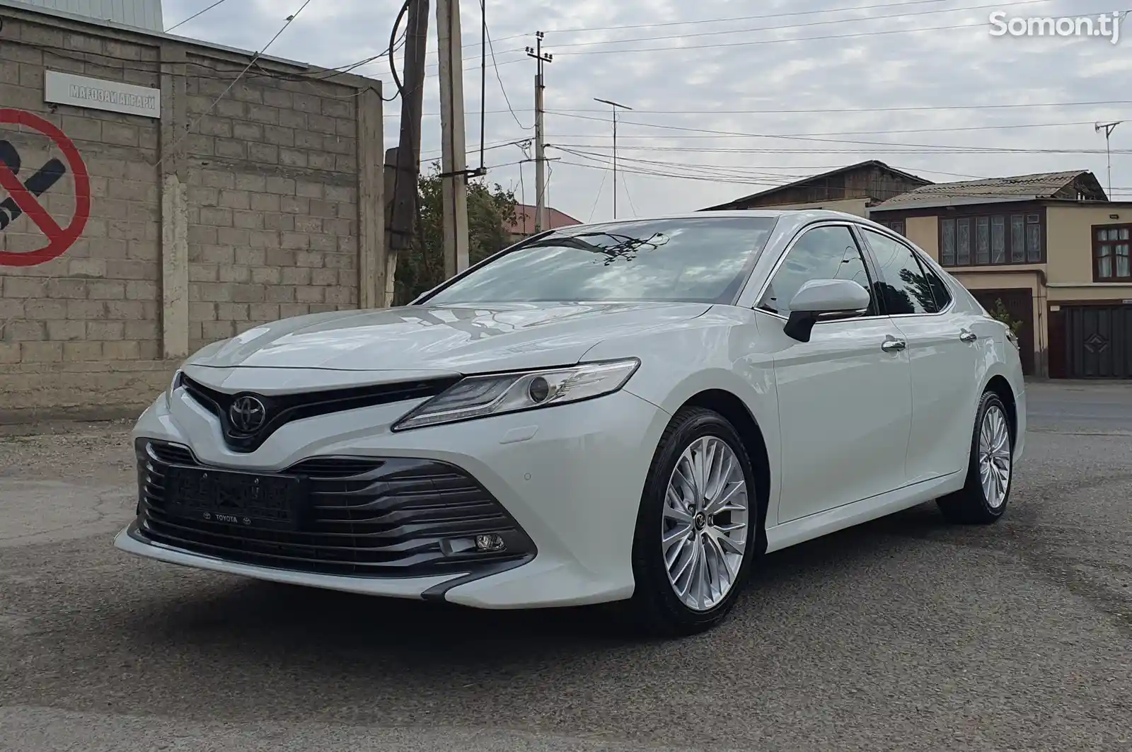 Toyota Camry, 2019-11