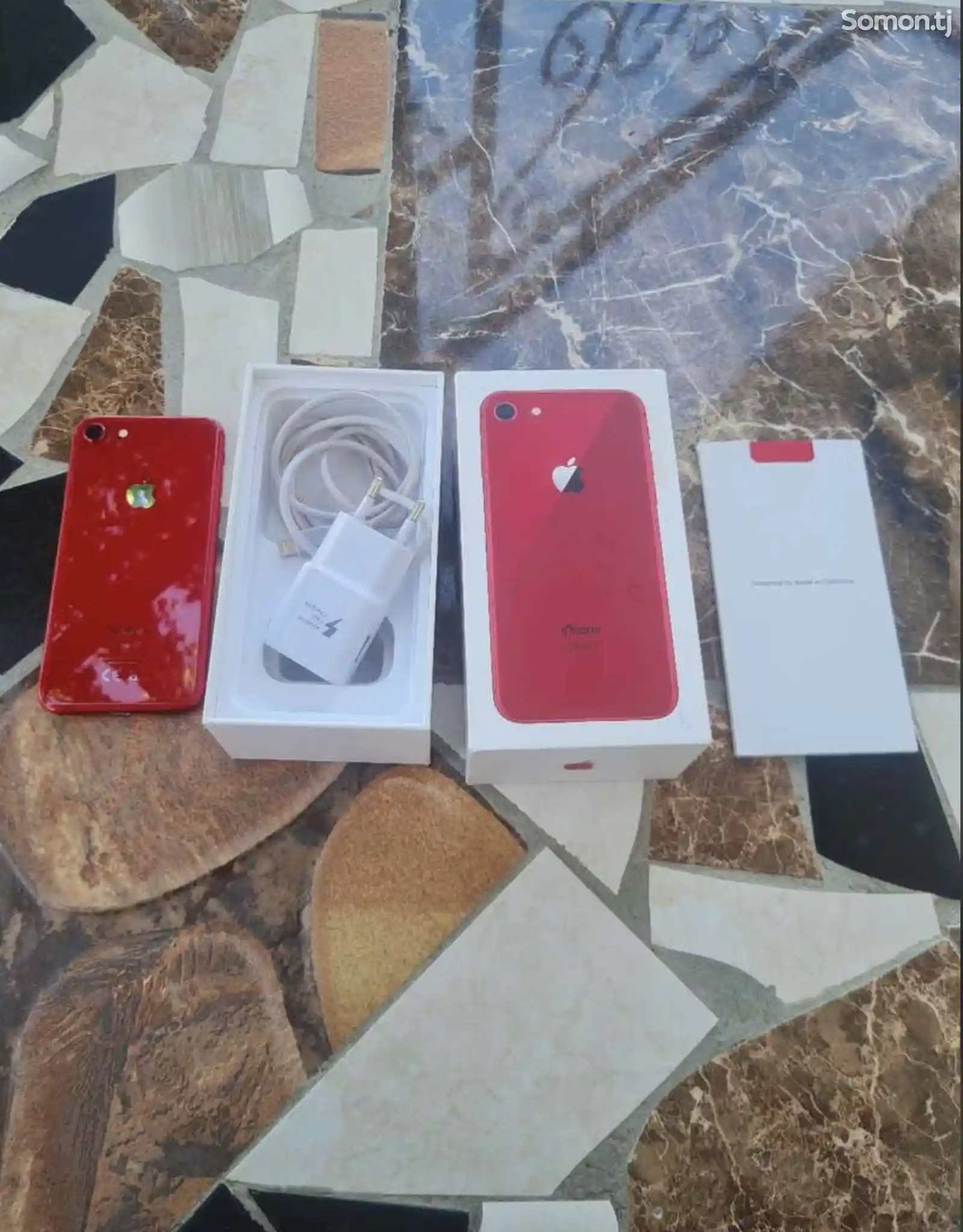 Apple iPhone 8 plus, 256 gb, Product Red-3