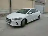 Hyundai Elantra, 2016-4