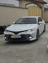 Toyota Camry, 2018-2