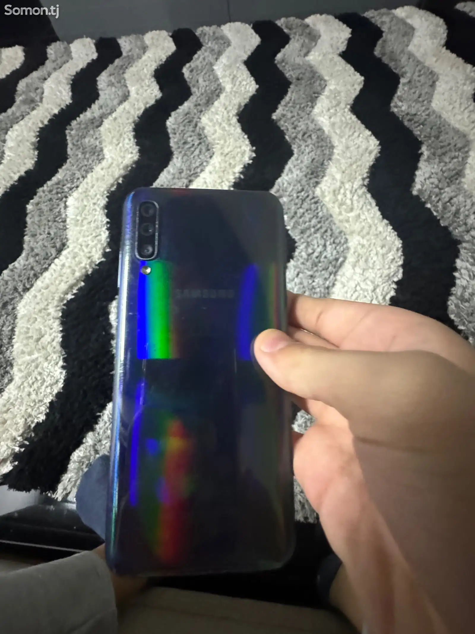 Samsung Galaxy A50-5