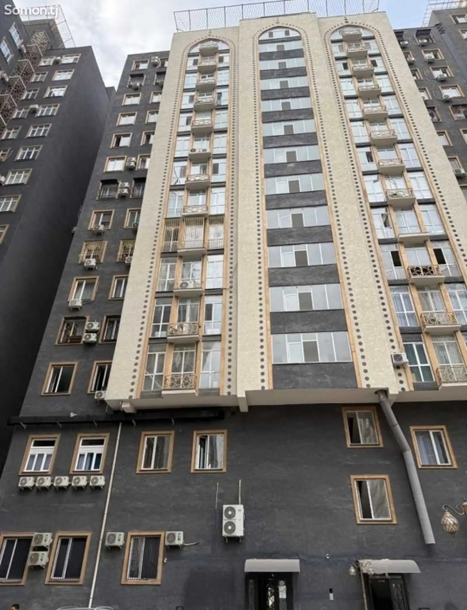 1-комн. квартира, 13 этаж, 67 м², Овир-1