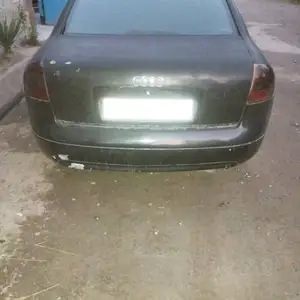 Audi A6, 2000