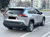 Toyota RAV 4, 2020-5