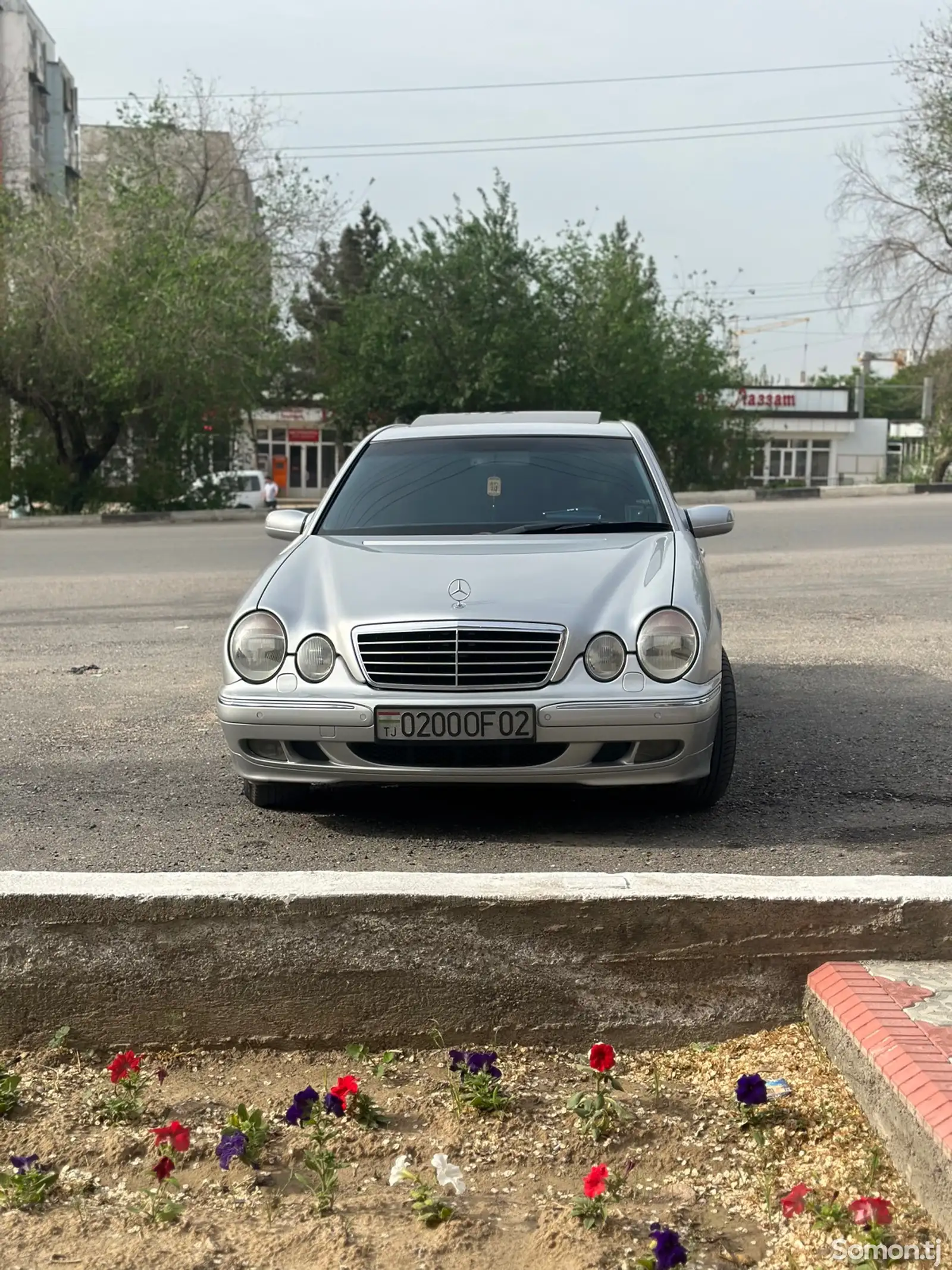 Mercedes-Benz E class, 2000-1