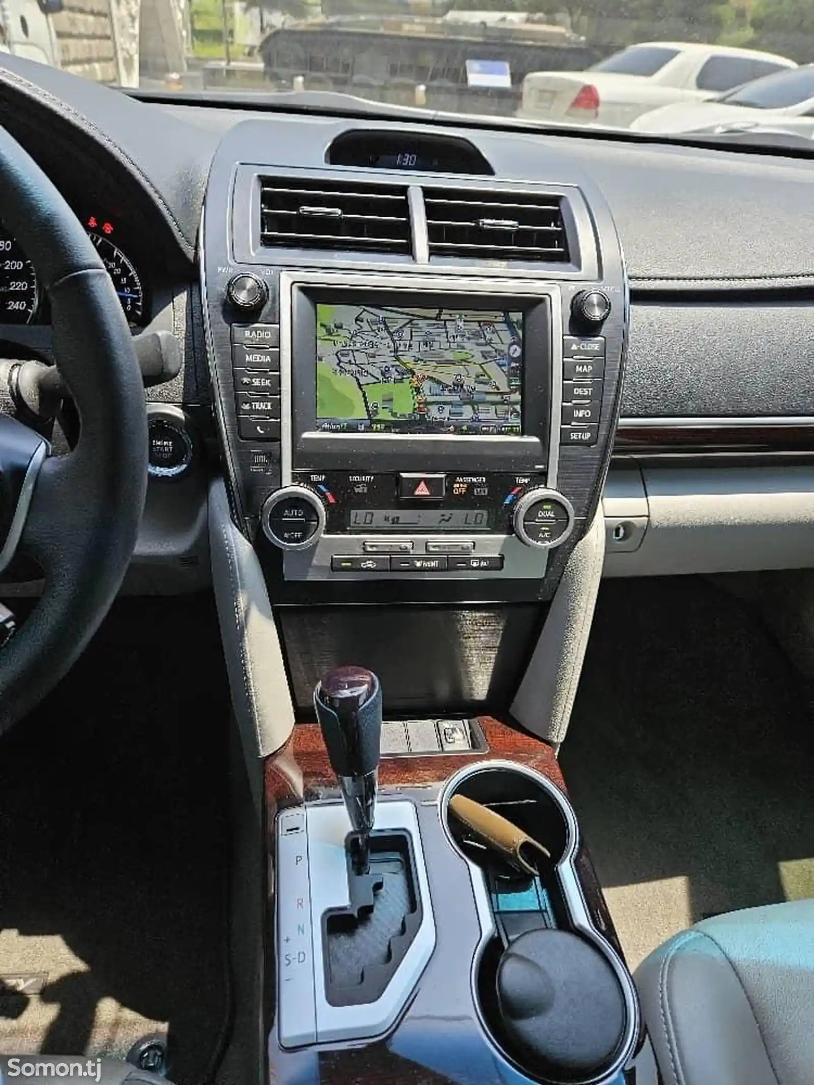 Toyota Camry, 2015-9