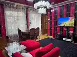 3-этажный, 8 комнатный дом, 830 м², Улица Мира-6