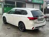 Mitsubishi Outlander, 2019-3