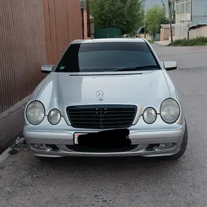 Передний бампер Mercedes W210