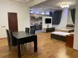 2-комн. квартира, 7 этаж, 90м², Пединститут 9-2