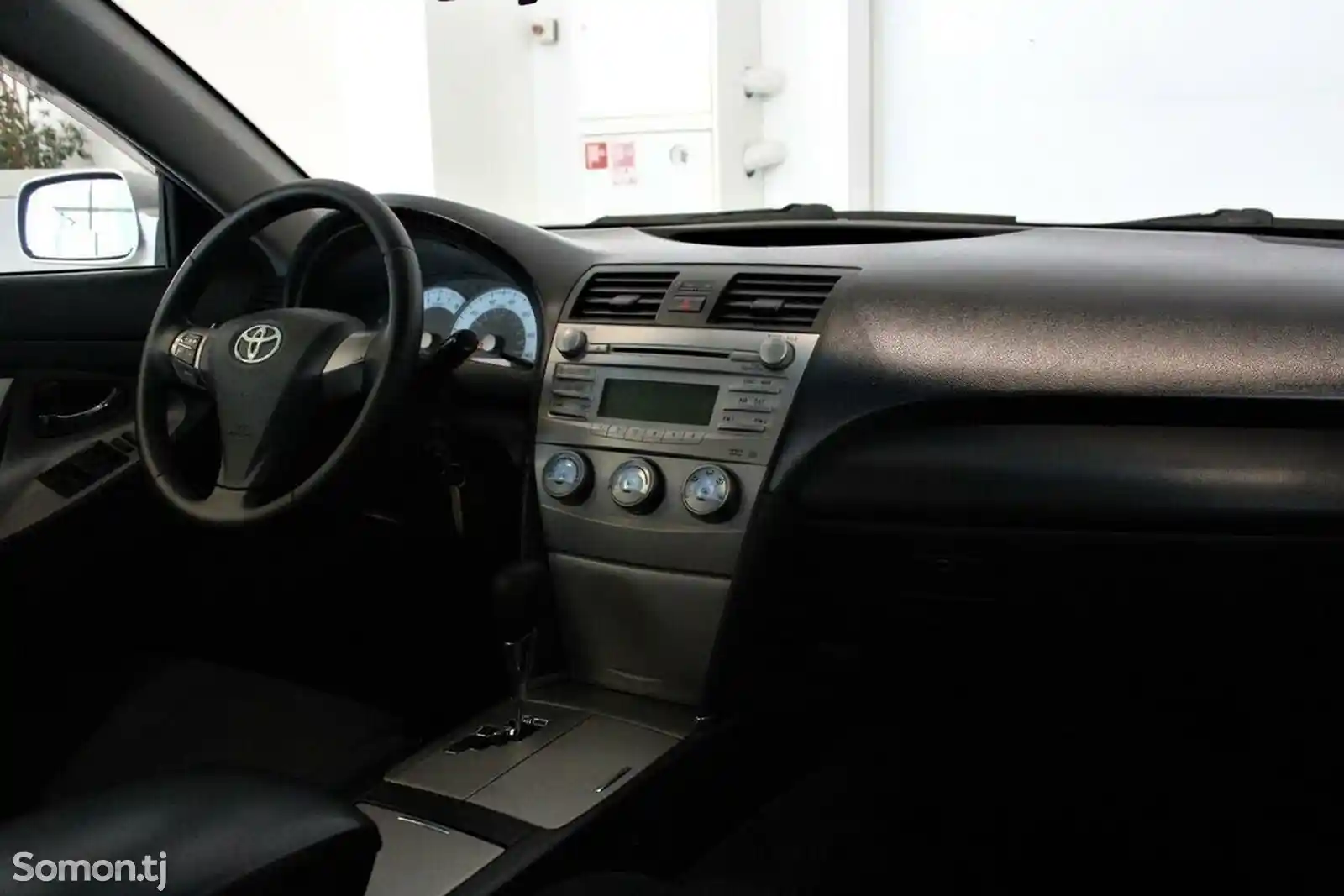 Toyota Camry, 2011-9