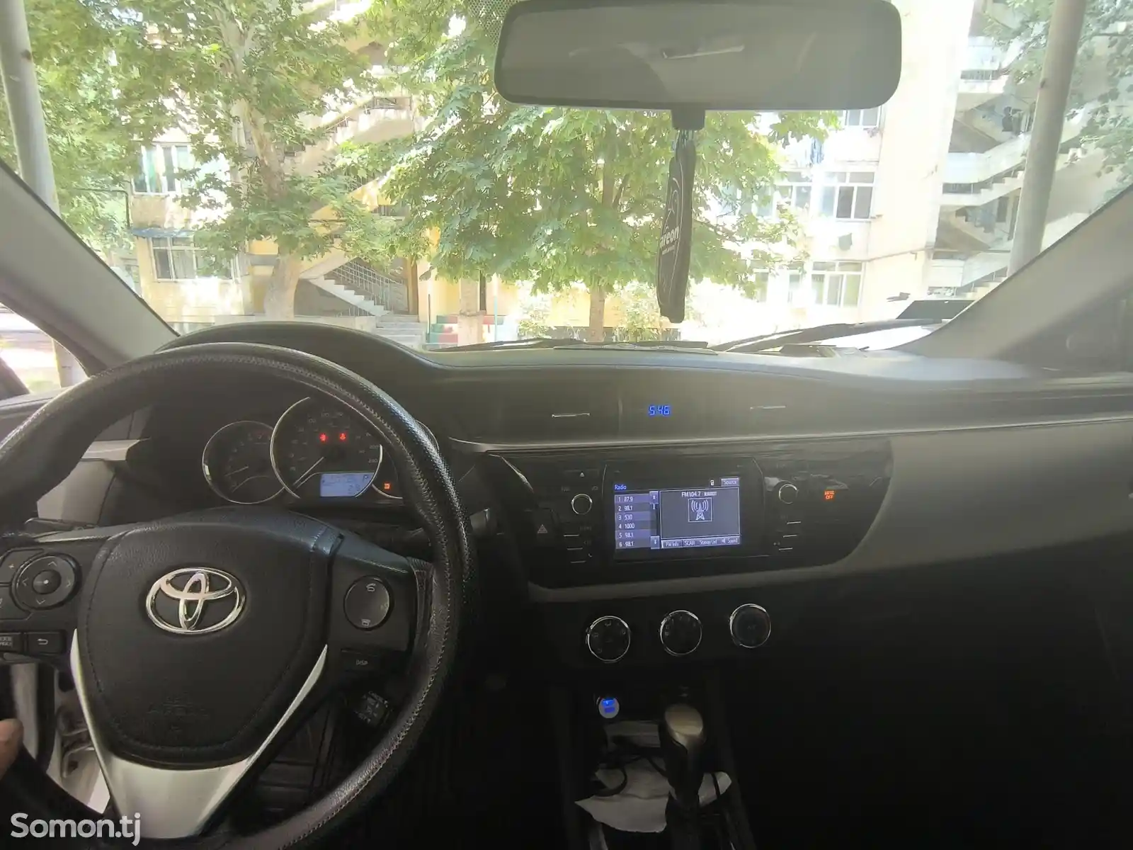 Toyota Corolla, 2015-3