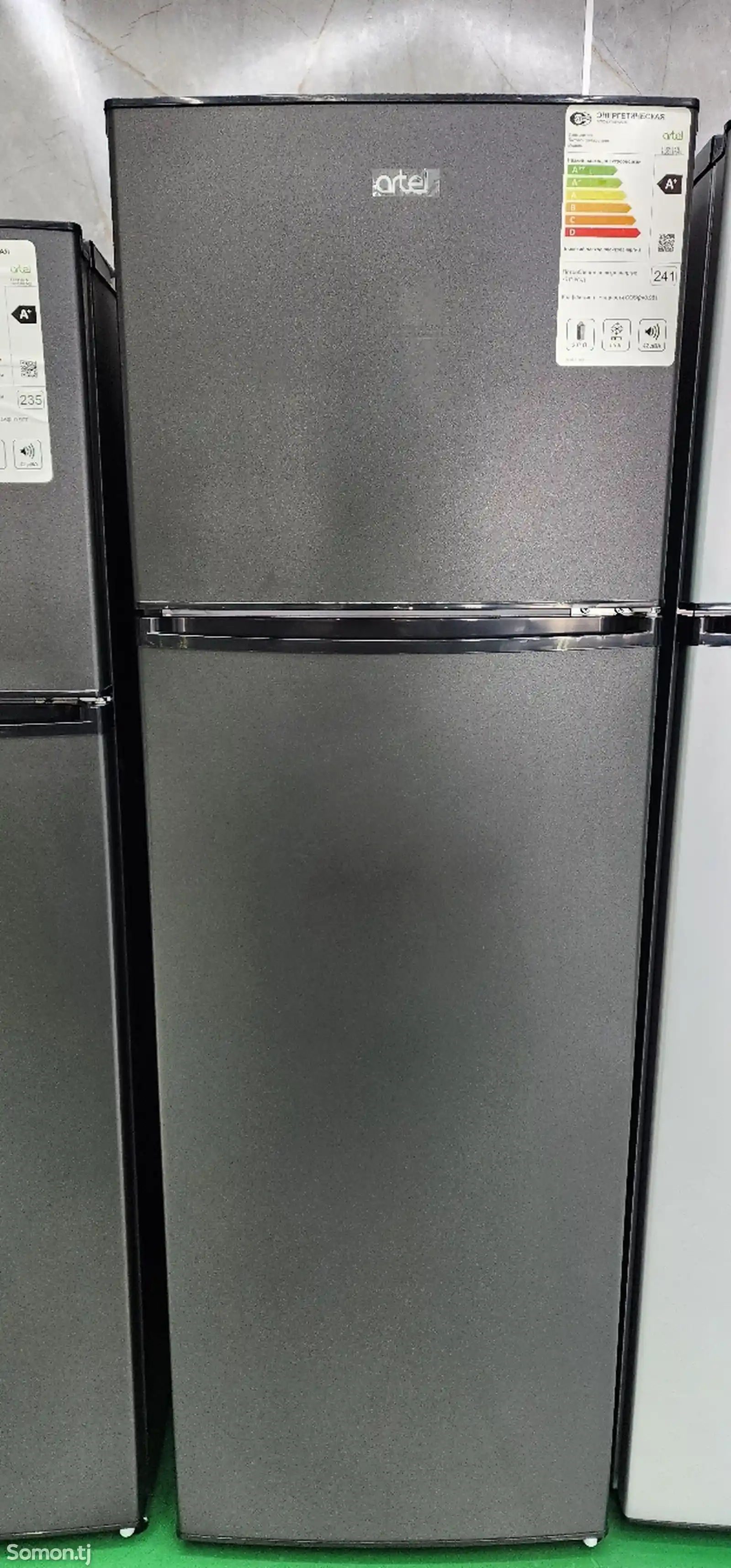 Двухкамерный холодильник Artel 276-1