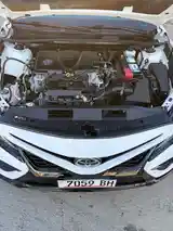 Toyota Camry, 2018-11