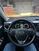 Toyota RAV 4, 2017-9