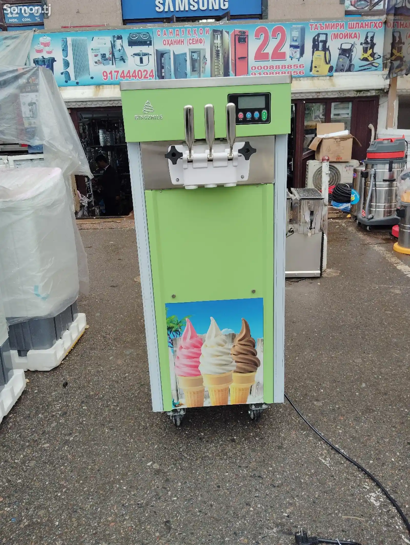 Фризер для мягкого мороженого-1